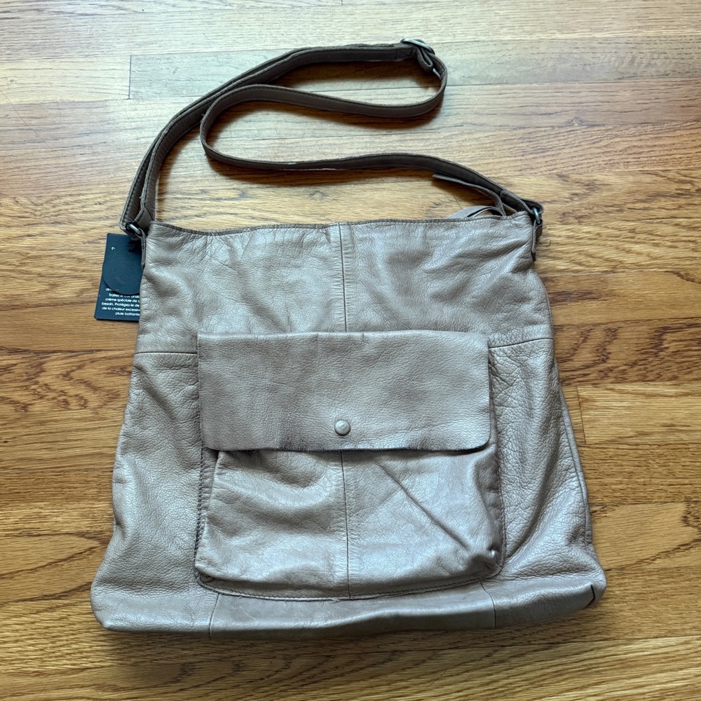 Day & Mood Malou tan snap pocket leather crossbody utility bag